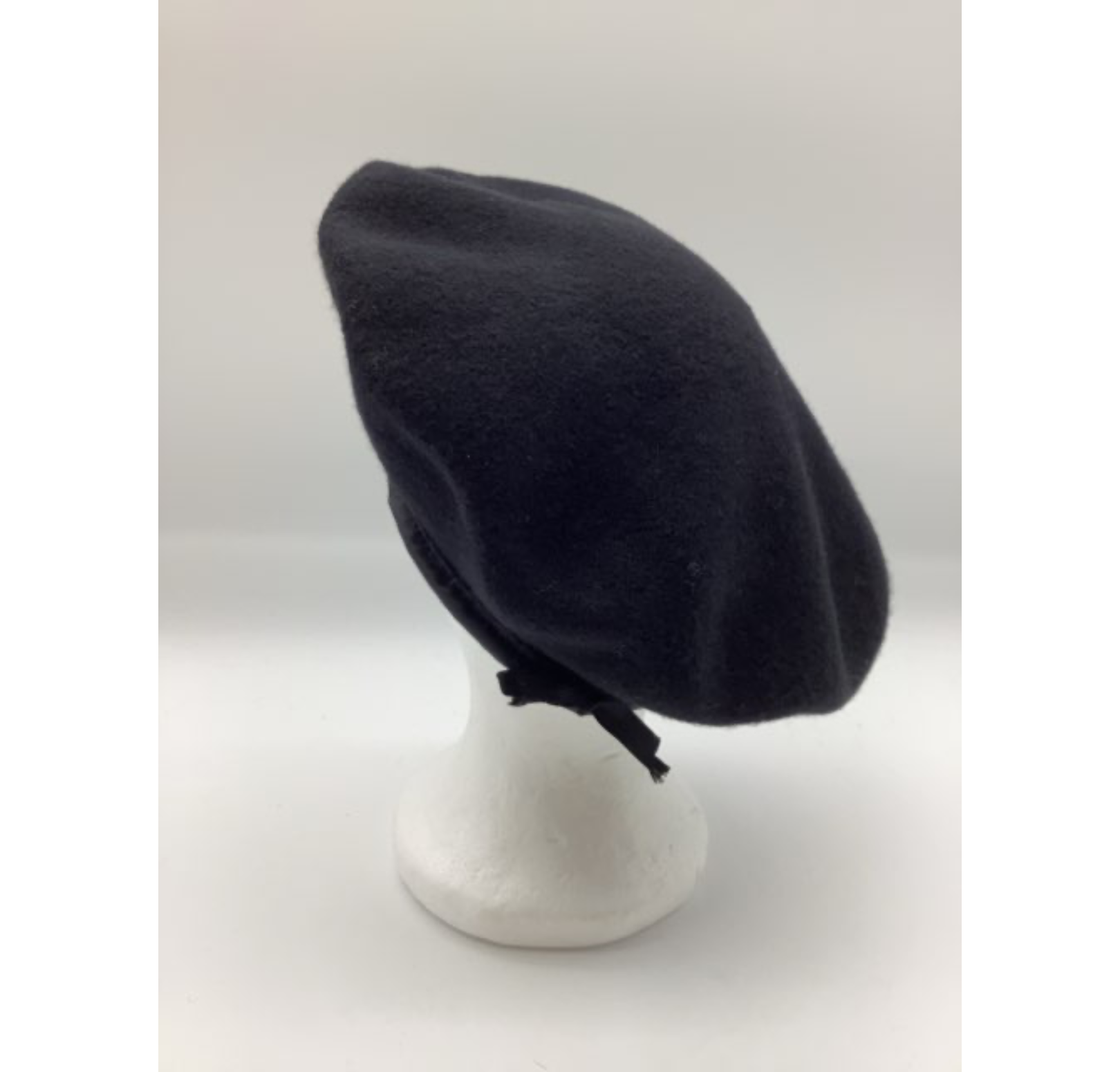 Baret i Uld (A037)